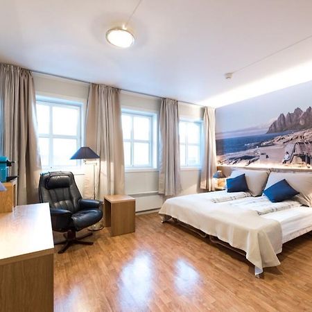 Senja Hotell Finnsnes Dış mekan fotoğraf
